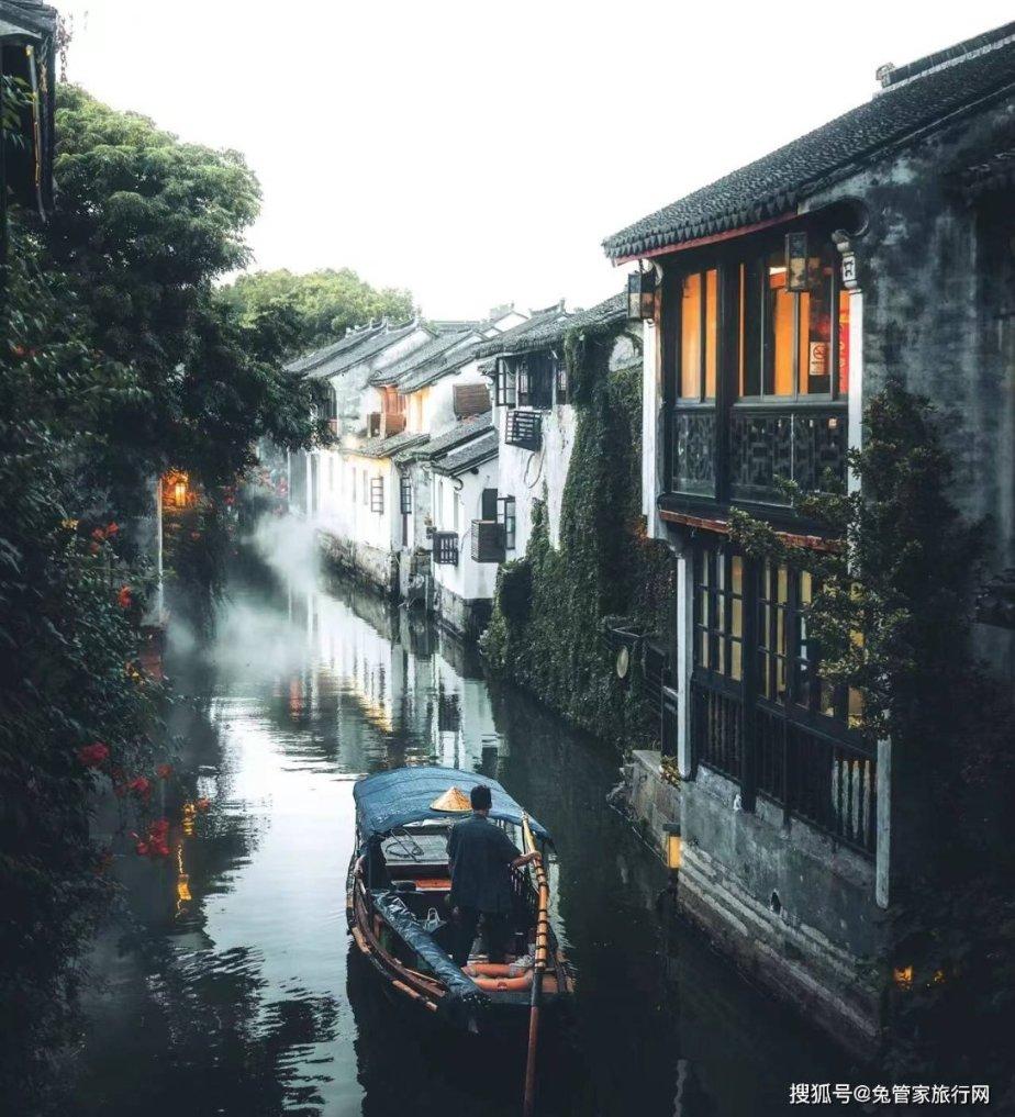 逃离阴森的岛屿
